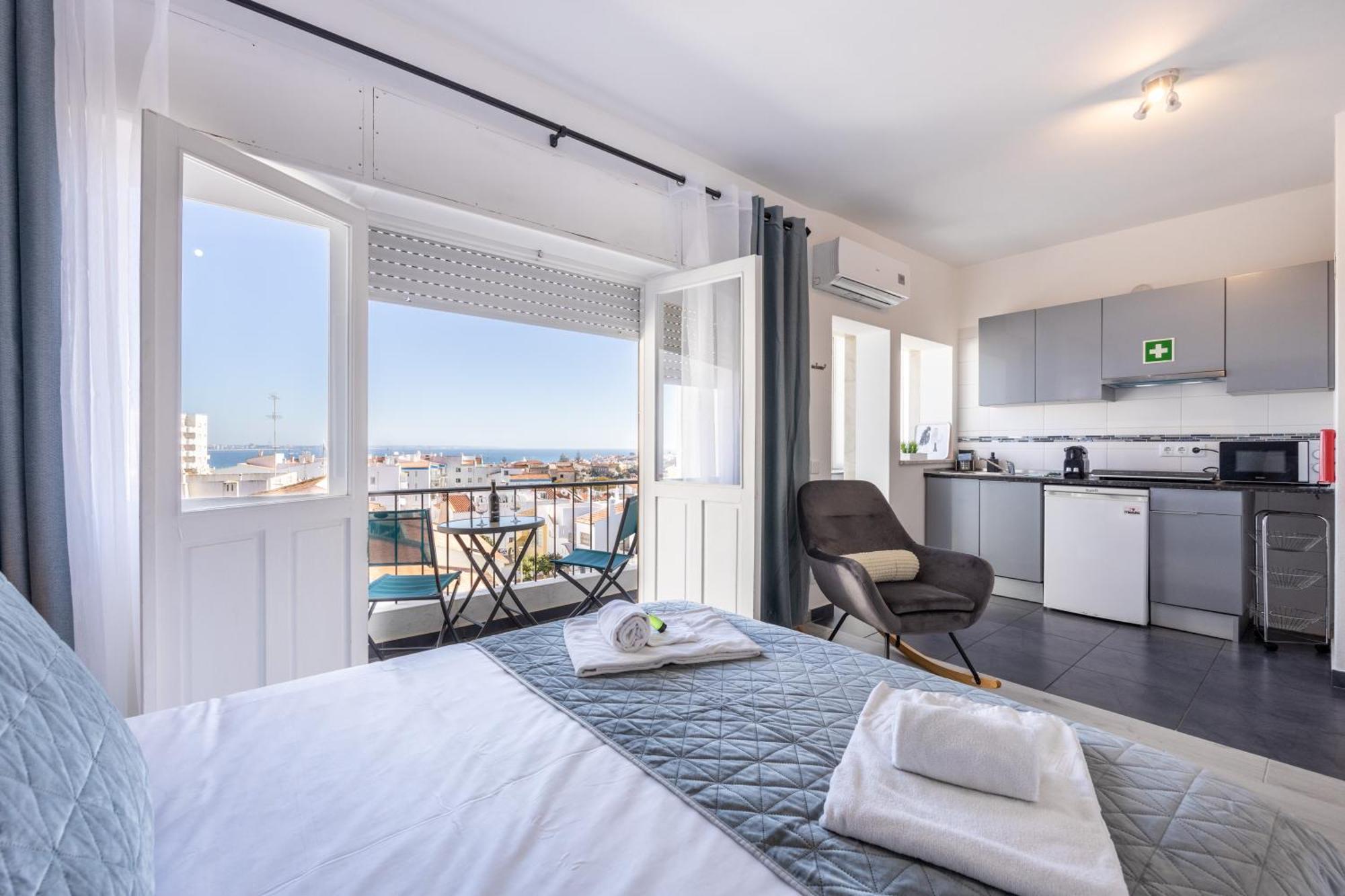 Stay On Top Apartments Lagos Eksteriør bilde